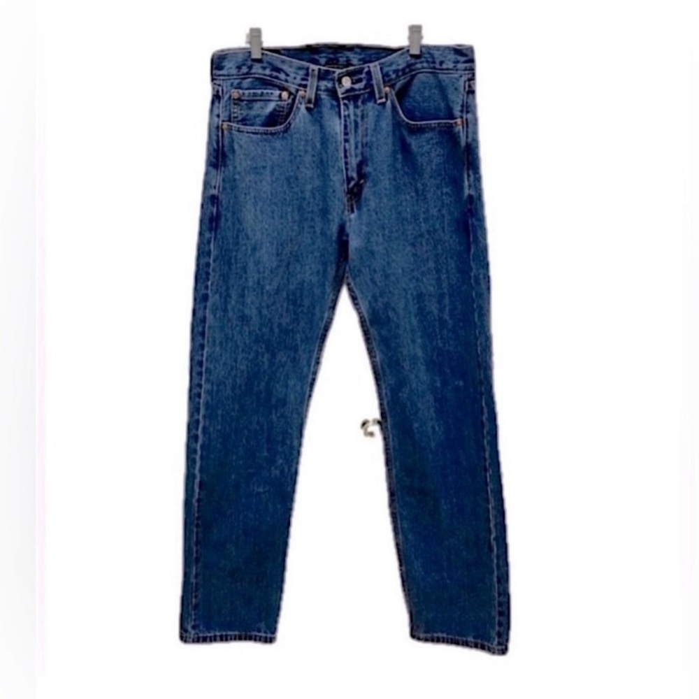 Levi’s 505 denim blue jeans, straight leg, medium wash, size 34
